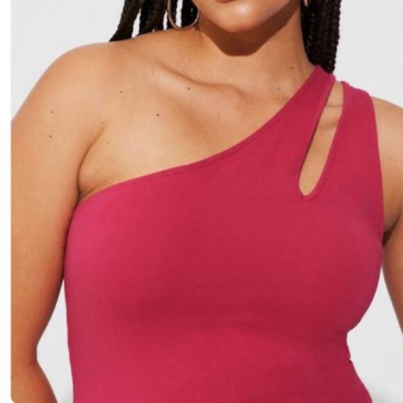 Torrid Cherries Jubilee Mini Foxy Bodycon One Shoulder Dress - Picture 4 of 9